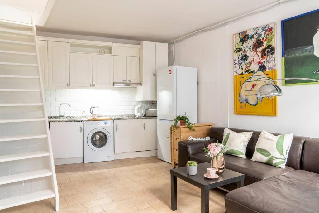 Flat For Groups 8 People In Gran Via-Cgrac4 Apartment มาดริด ภายนอก รูปภาพ